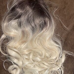 NEW Blonde wig